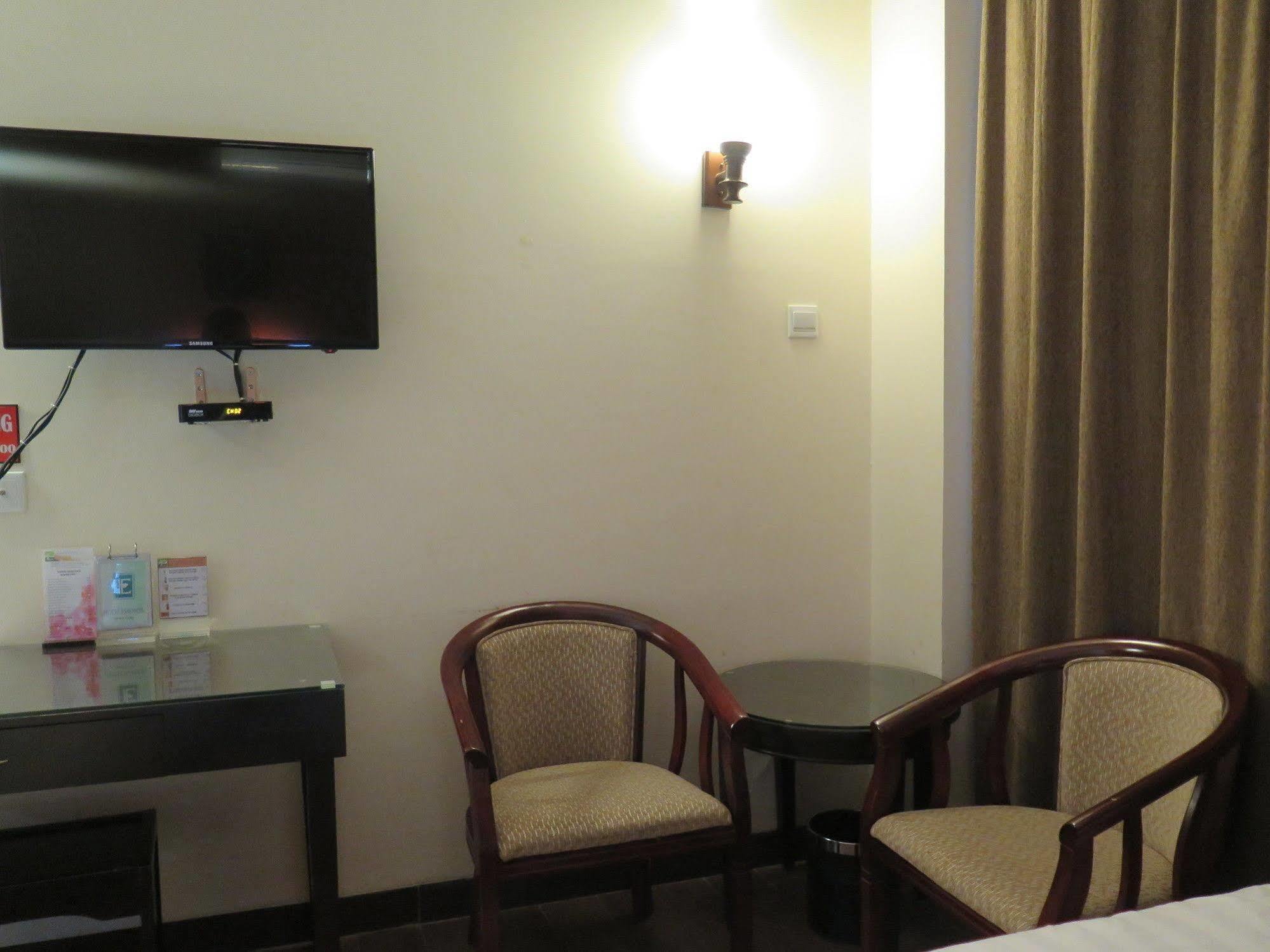 Hotel Essencia Dumaguete City Exterior foto