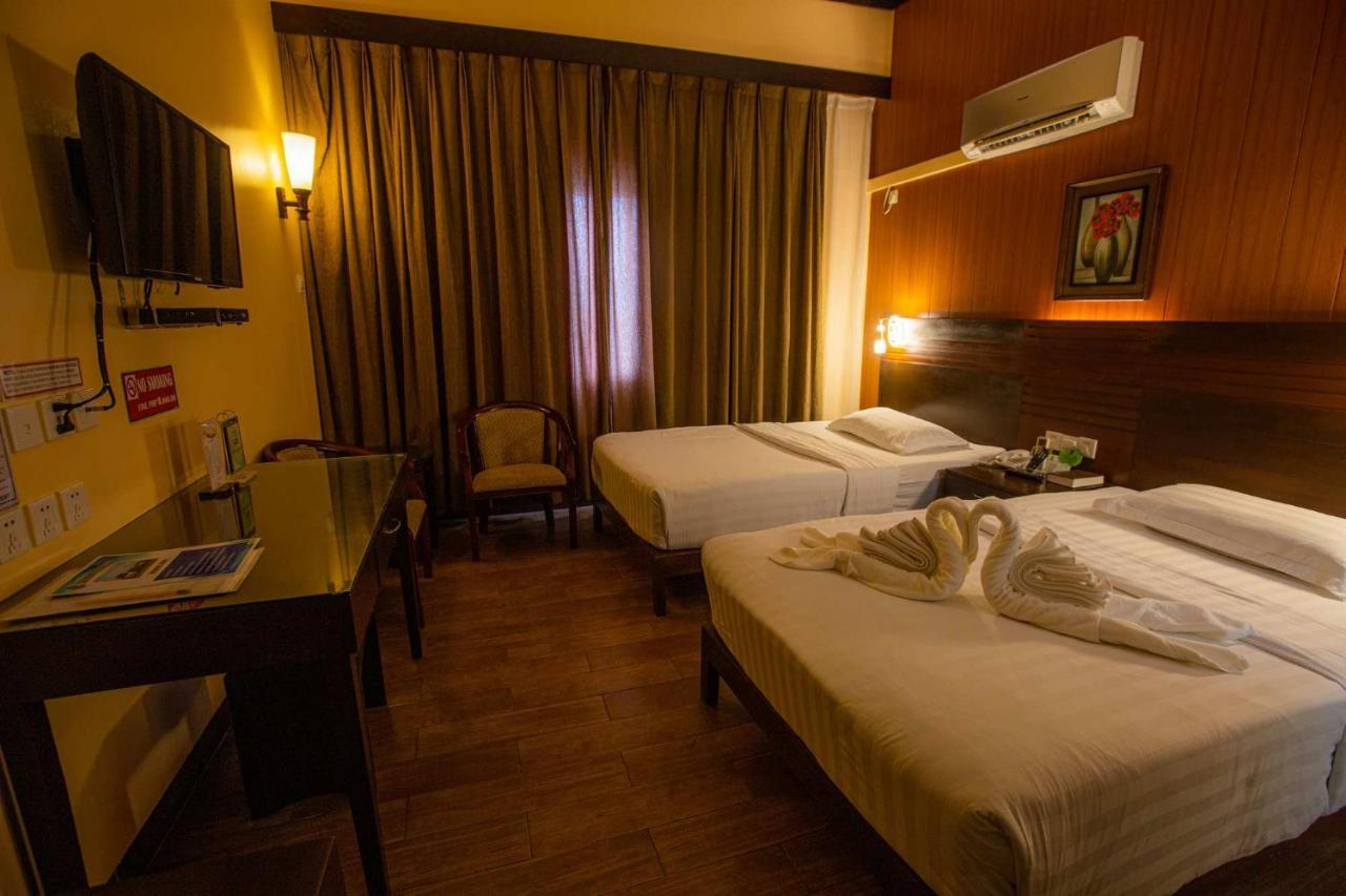 Hotel Essencia Dumaguete City Exterior foto